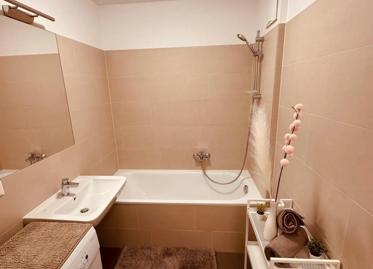 Ursula Rose Collection An Der Donau Apartment Vienna